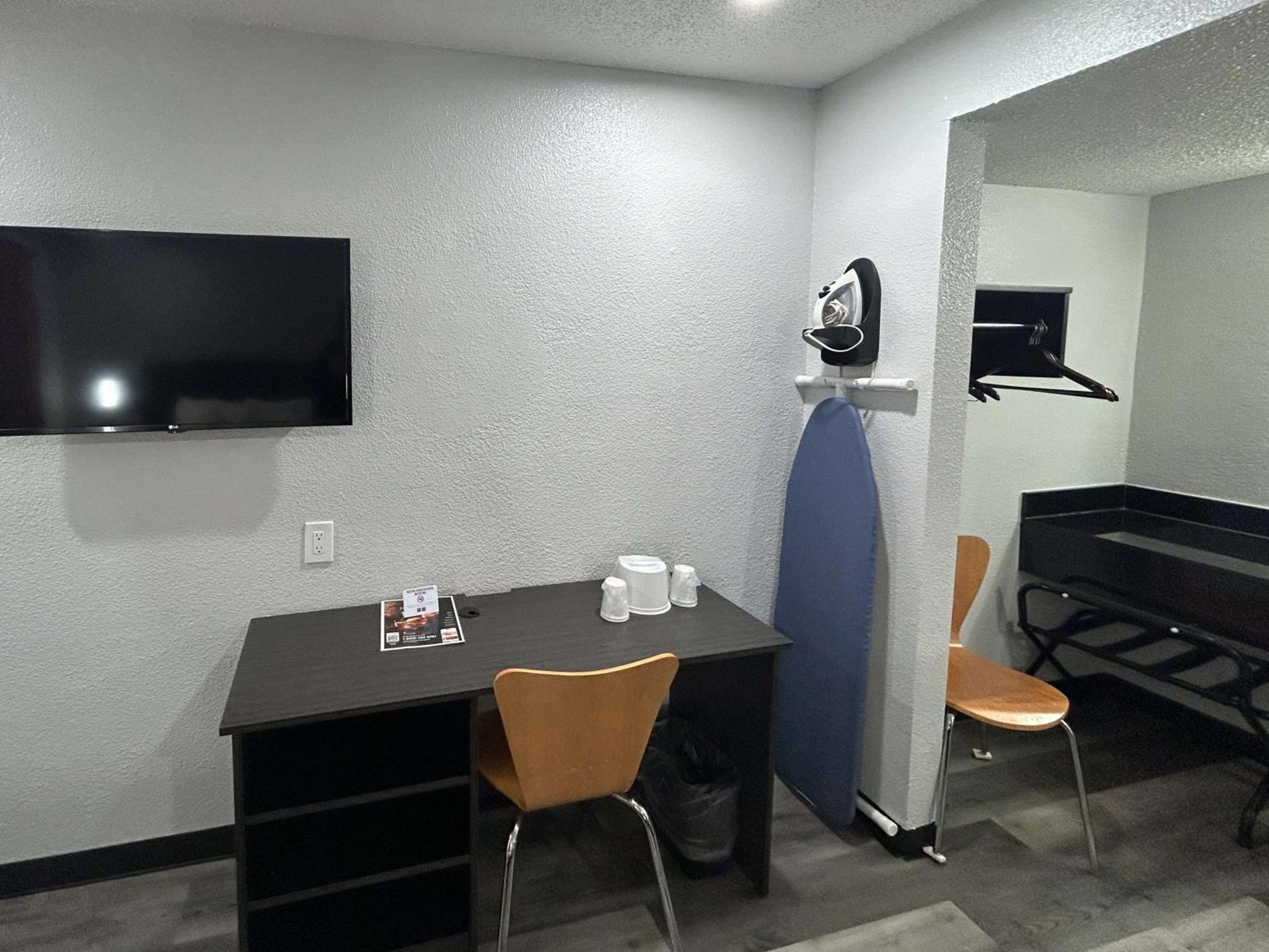 Motel 6-Tacoma, Wa - South Dış mekan fotoğraf