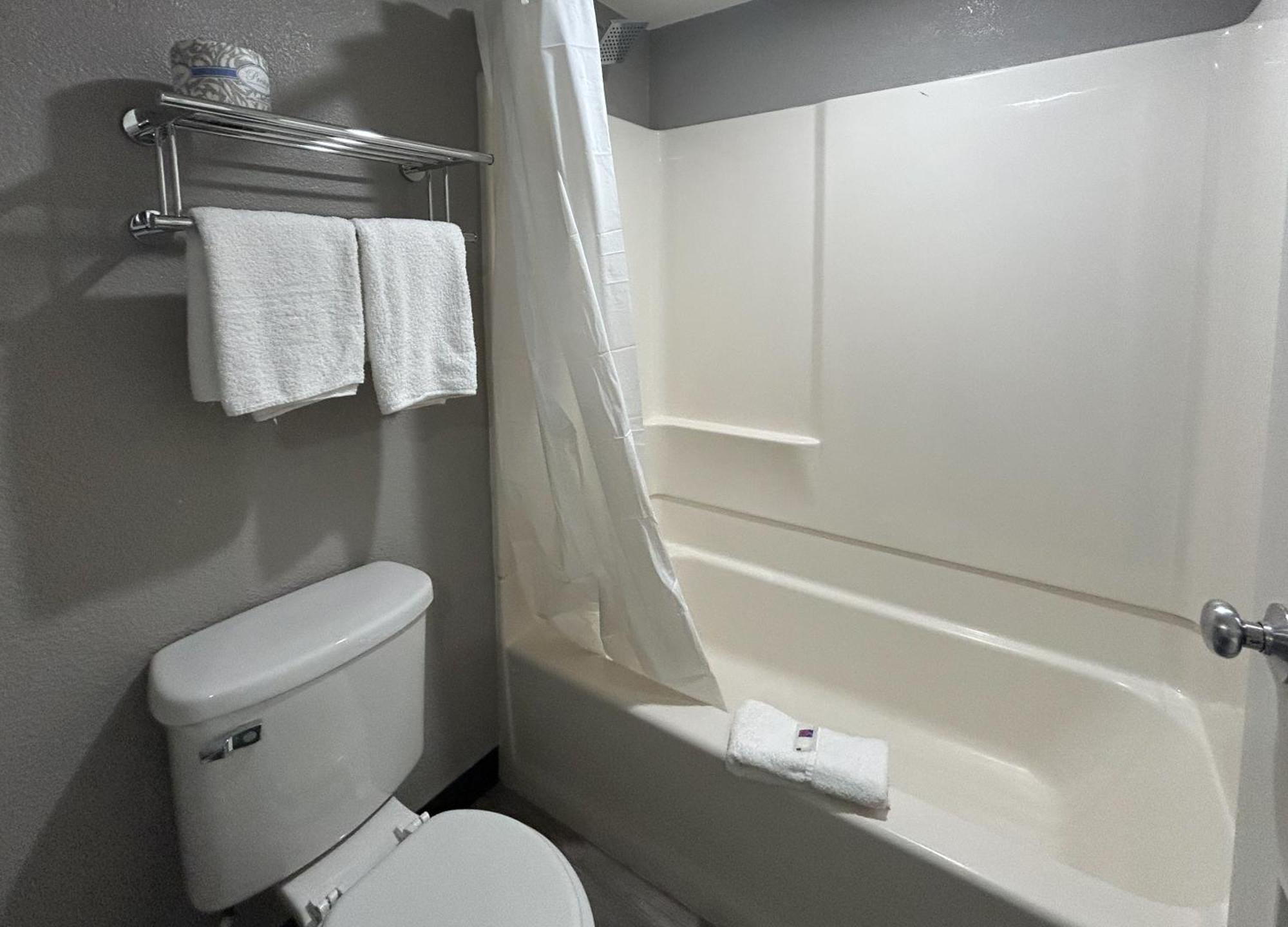 Motel 6-Tacoma, Wa - South Dış mekan fotoğraf