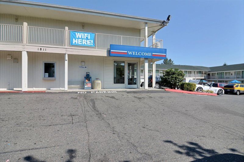 Motel 6-Tacoma, Wa - South Dış mekan fotoğraf