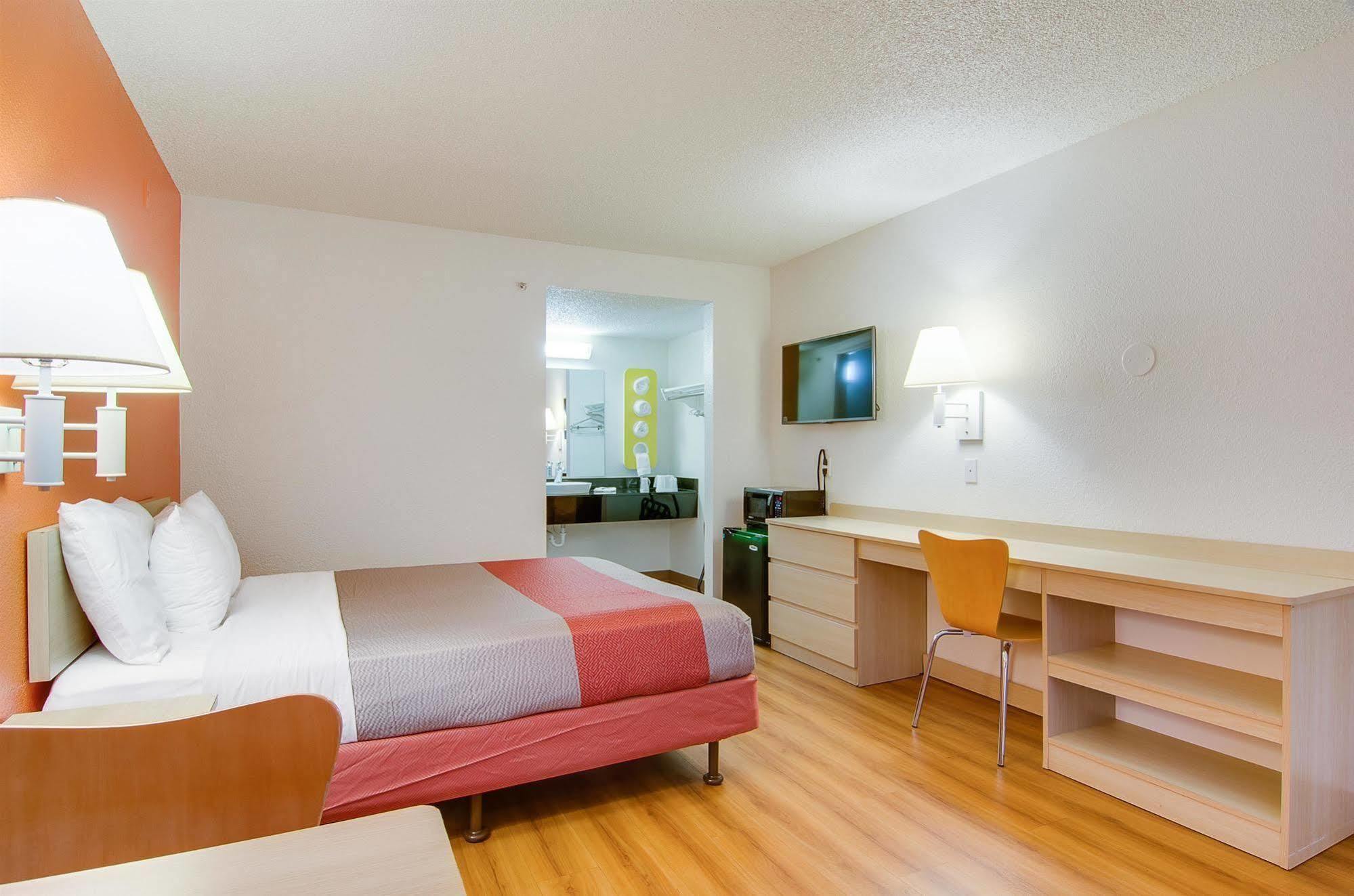 Motel 6-Tacoma, Wa - South Dış mekan fotoğraf
